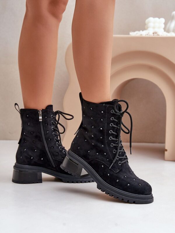 Workery Model DA MR880-017 Black - Step in style