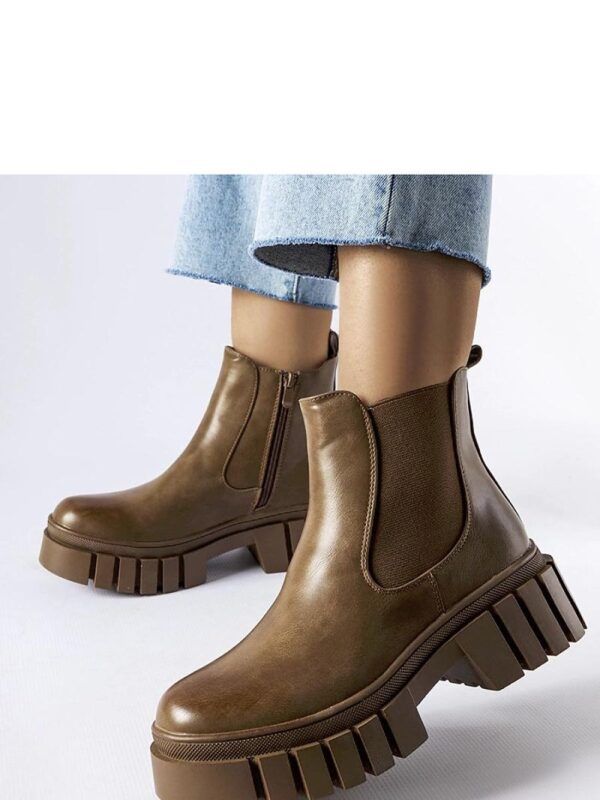 Brązowe sztyblety na platformie Giusy - Solea