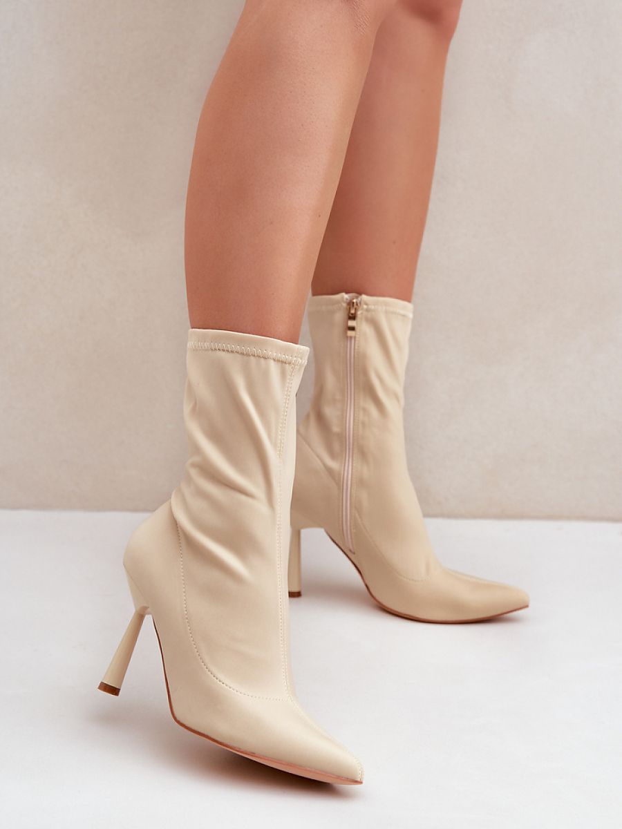 Botki Model Amune MVP326 Light Beige - Step in style