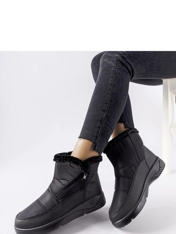 Czarne ocieplane śniegowce z suwakiem Judithe - Solea