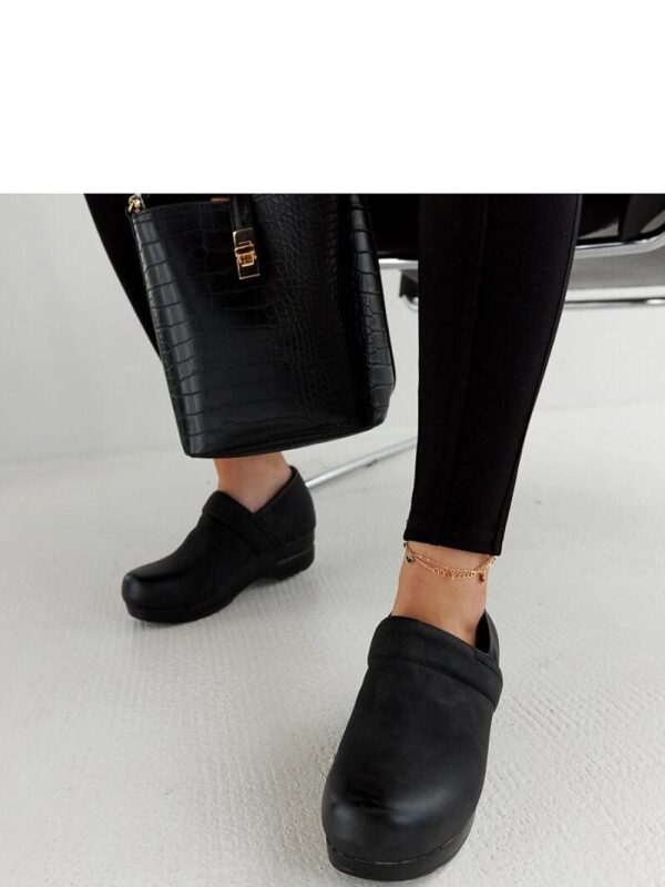 Czarne półbuty na platformie Montoro - Solea