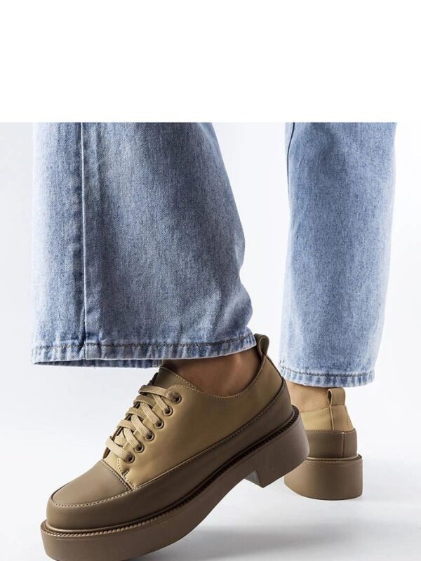 Brązowe półbuty na płaskim obcasie Merico - Solea