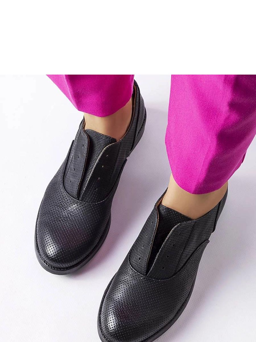 Czarne półbuty perforowane Kairaouani - Solea - obrazek 3