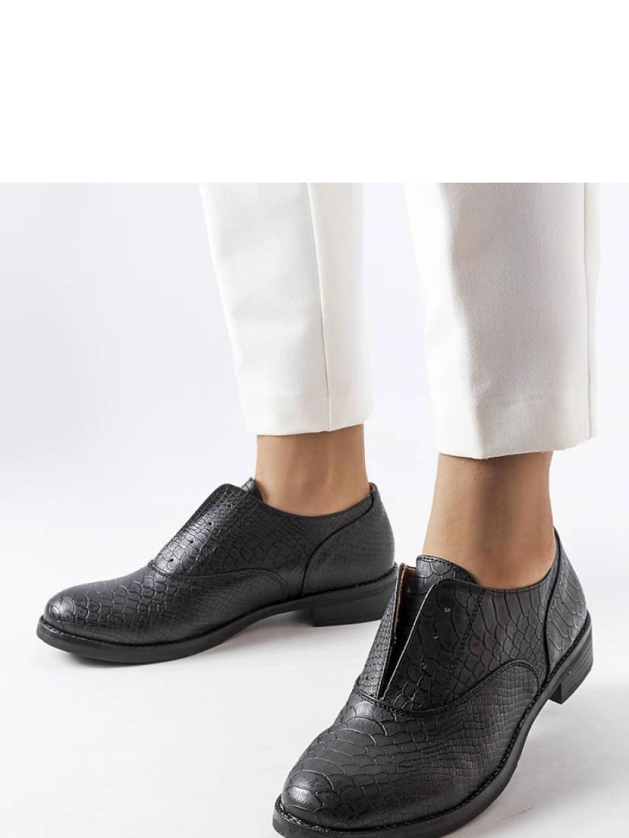 Czarne półbuty wsuwane eko-skóra Morel - Solea