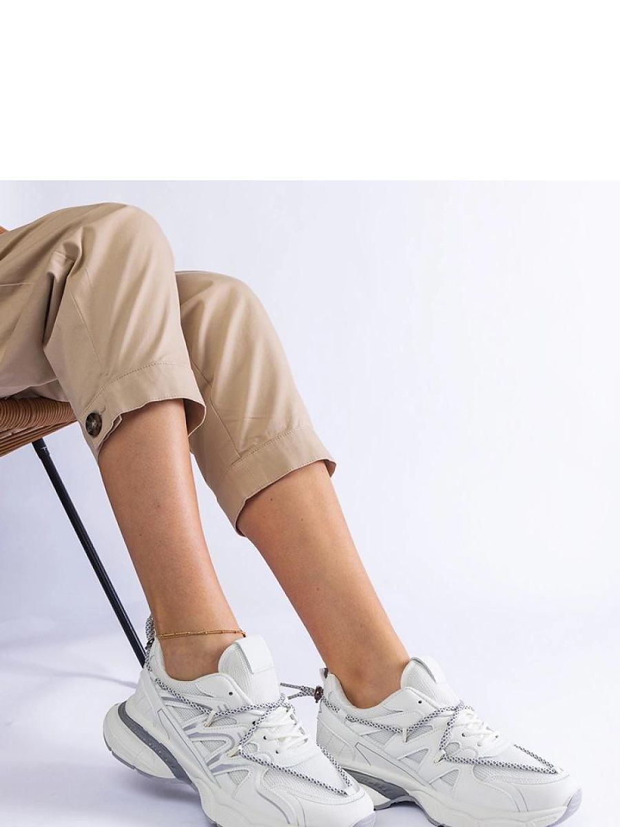 Białe damskie sneakersy na masywnej podeszwie Colunga - Solea - obrazek 4