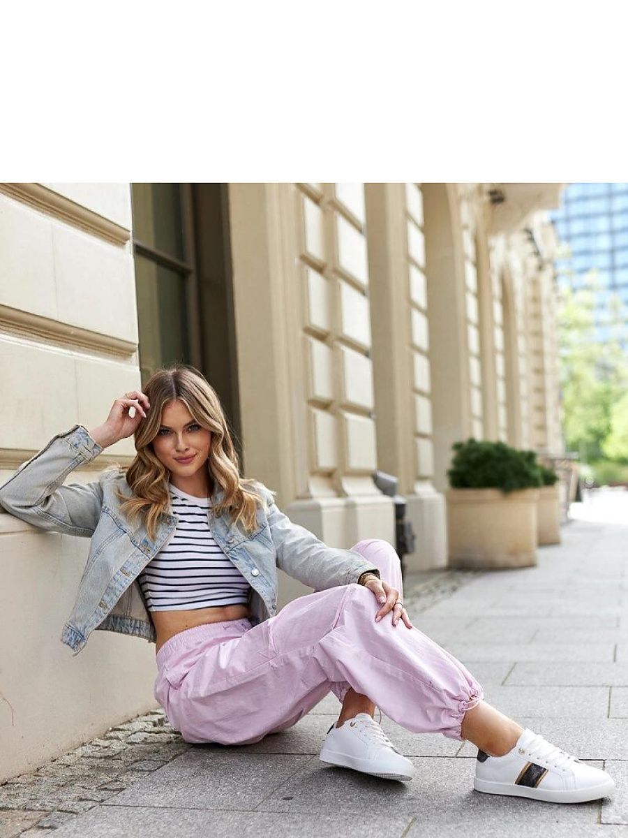 Białe sneakersy z ozdobnym paskiem Grada - Solea - obrazek 2