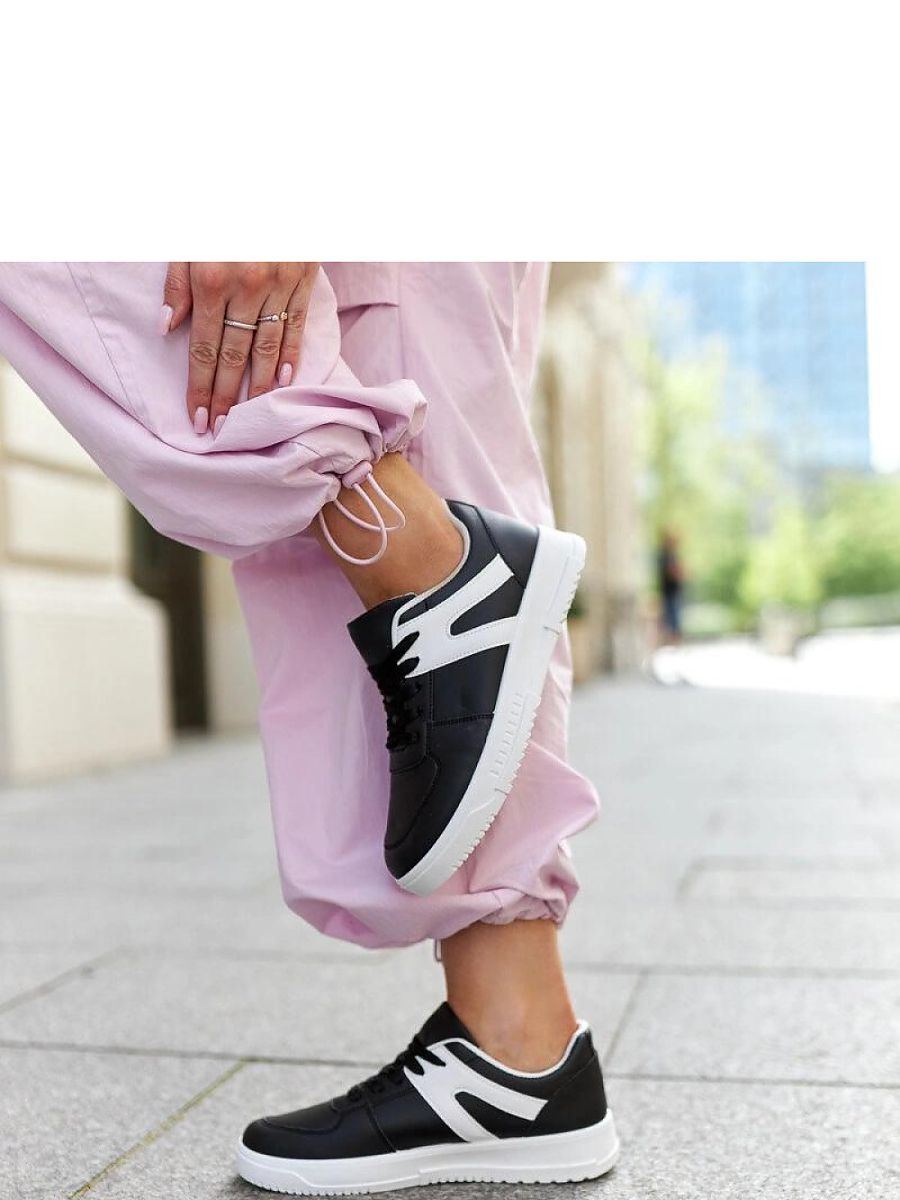 Czarne sneakersy sportowe Hagara - Solea - obrazek 4