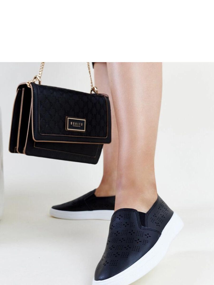 Czarne wsuwane tenisówki Hilal - Solea - obrazek 2