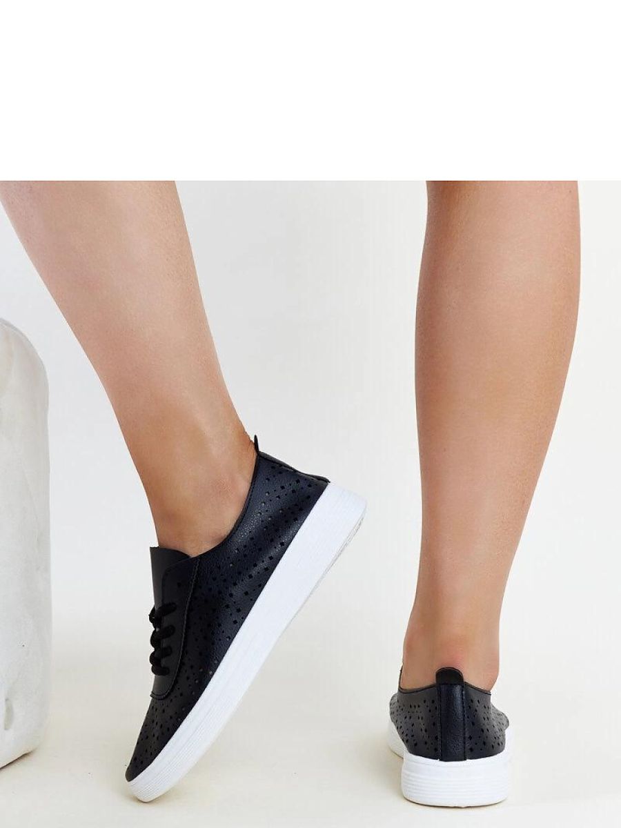 Czarne ażurowe tenisówki Manoek - Solea - obrazek 4