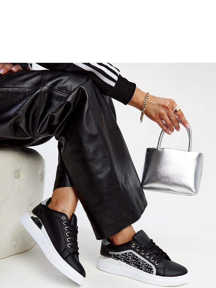 Czarne sneakersy na platformie z brokatem Fekete - Solea - obrazek 2