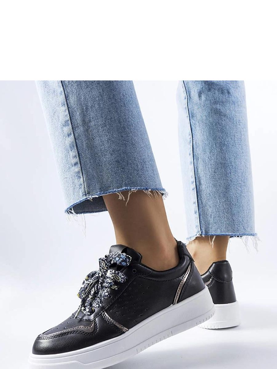 Czarne sneakersy wiązane wstążką Pryor - Solea - obrazek 3