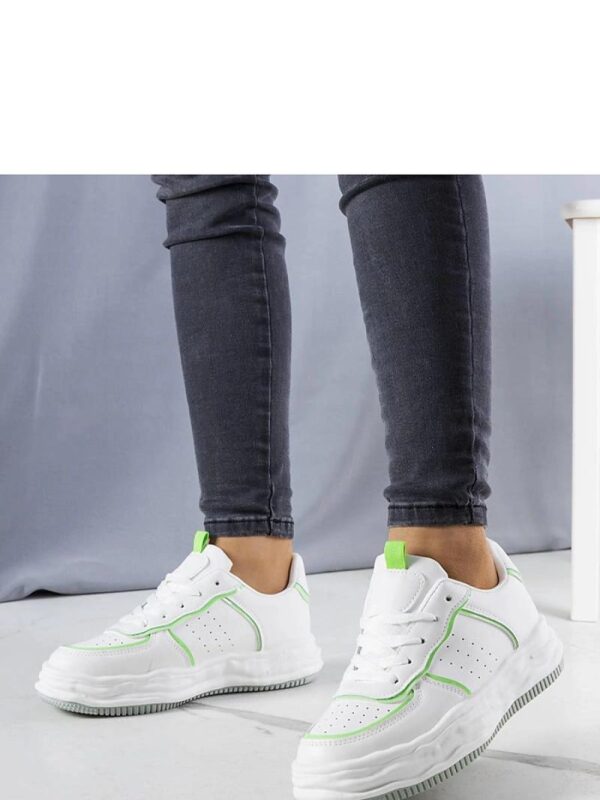 Białe sneakersy z zielonymi wstawkami Nettie - Solea