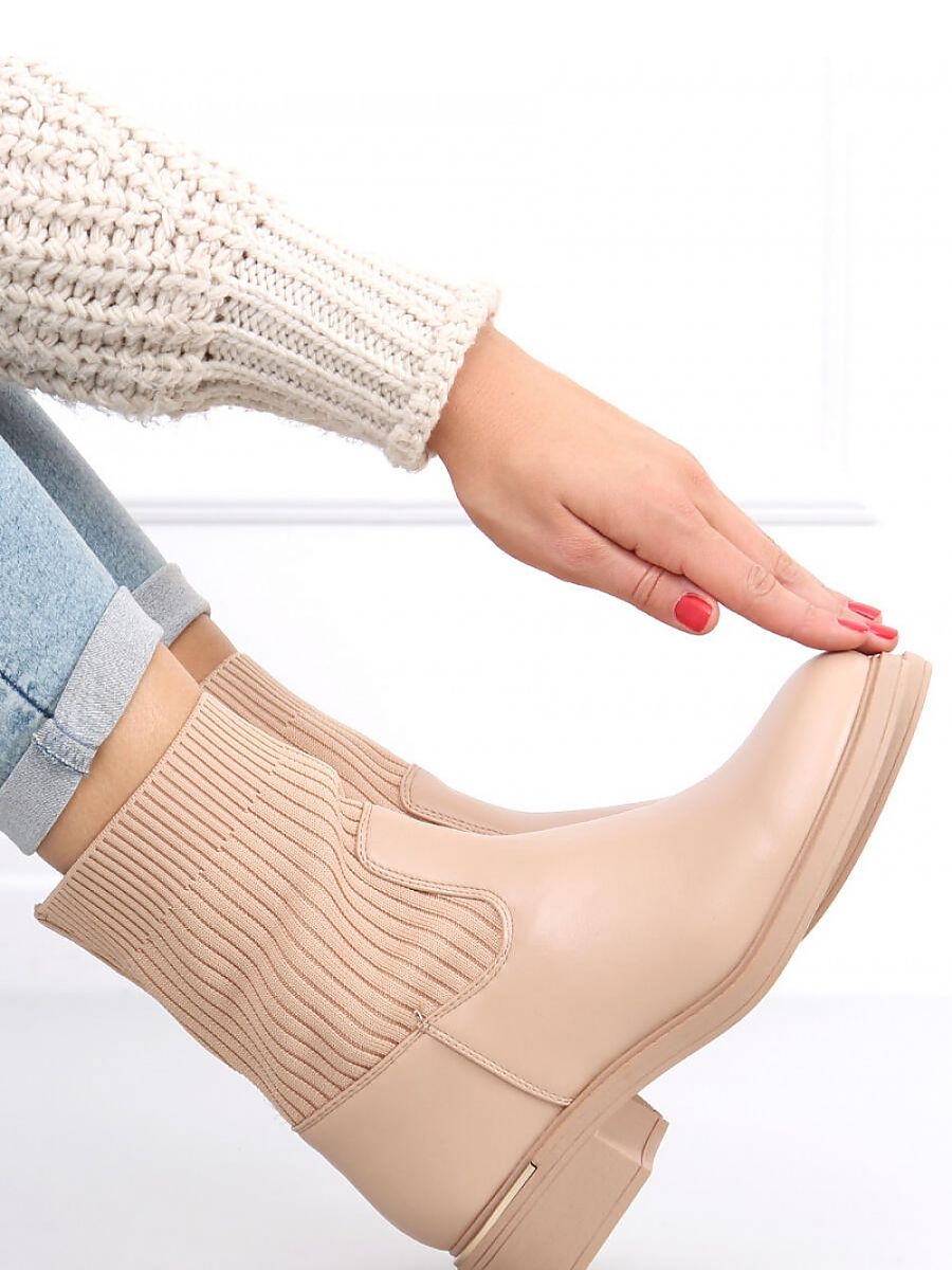 Botki skarpetkowa cholewka SENDI NUDE - Inello - obrazek 3